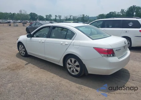 2010 Honda Accord 2.4 Ex-L z USA, uszkodzony, nr VIN 1HGCP2F80AA008145